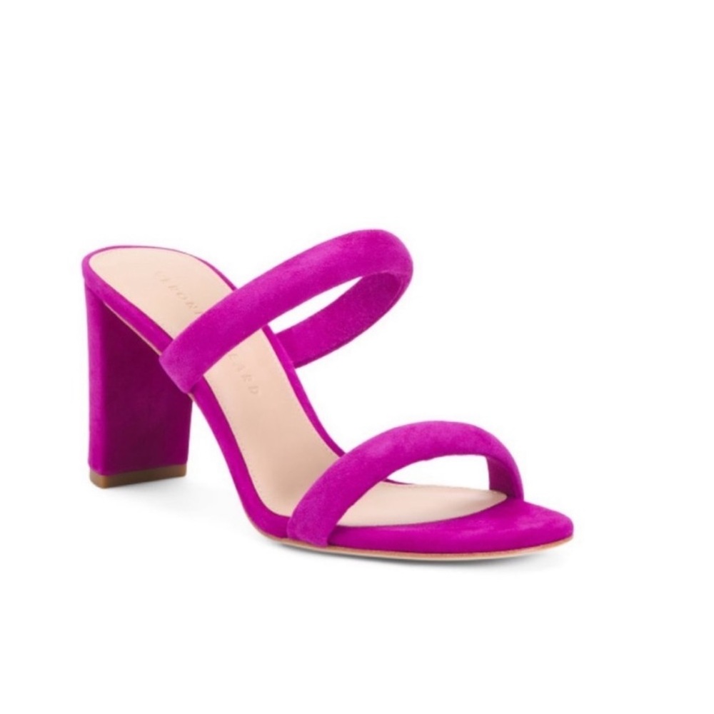 Veronica Beard Gauley Slide
Sandal In Raspberry like new size 6.5